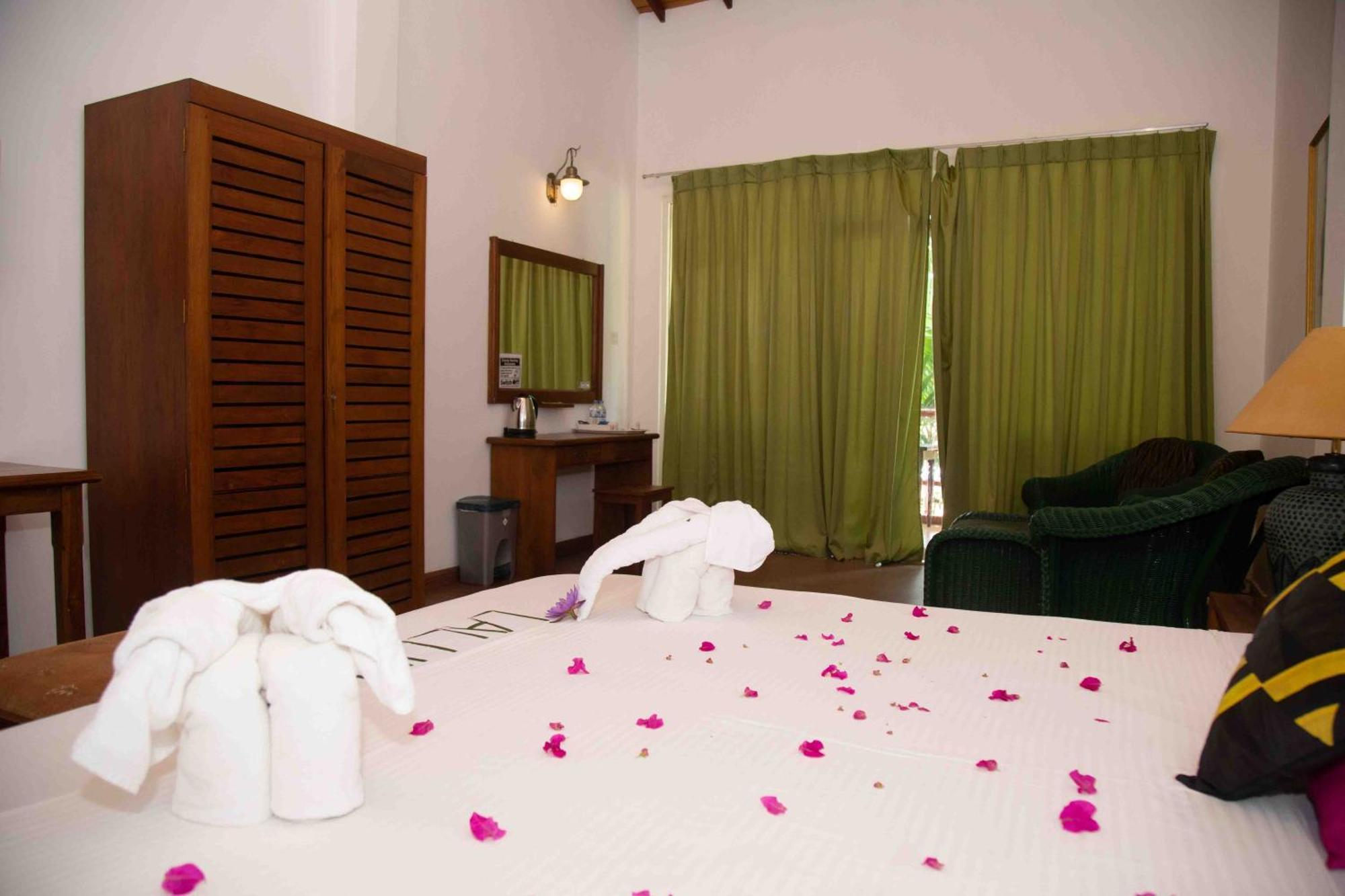 Laluna Ayurveda Resort Μπεντότα Εξωτερικό φωτογραφία